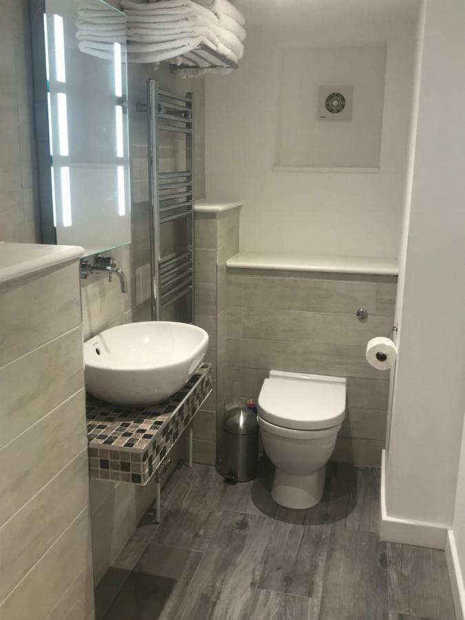 Lyme View Apartment Лайм Риджис Екстериор снимка